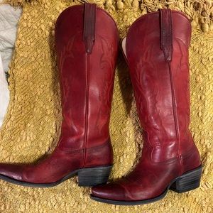 Free bird- red woodland boots- worn once